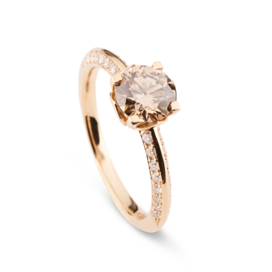 verlobungsring, solitär, diamantring, ring, hochzeitsring, diamantschmuck, damenring, rotgold, solitaire, blütenfassung, blossom, alliance, diamant, brillant, heiratsantrag, verlobung, goldschmiede, juwelier, sahak jewellery, zurich